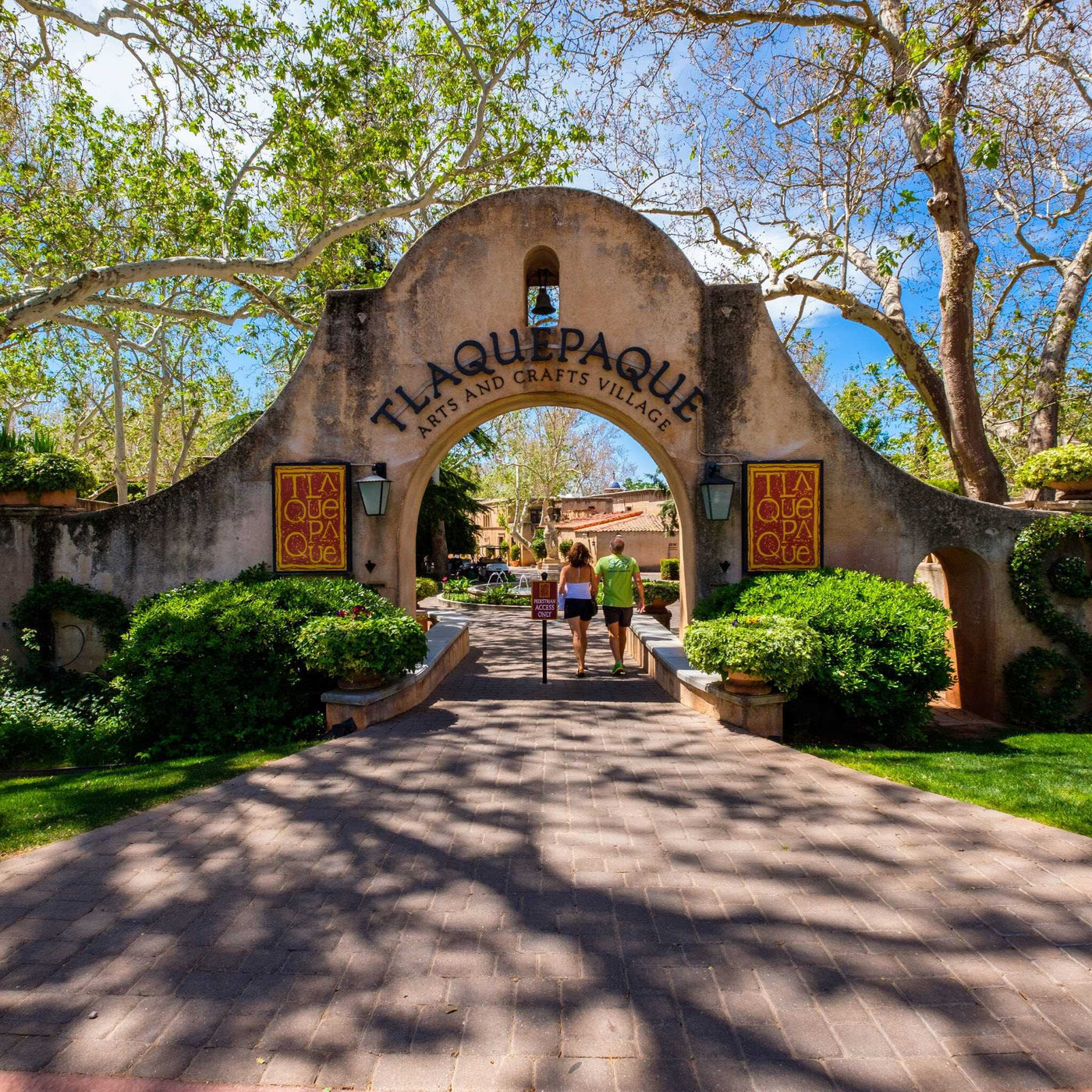 Tlaquepaque Village Sedona Arizona Tour